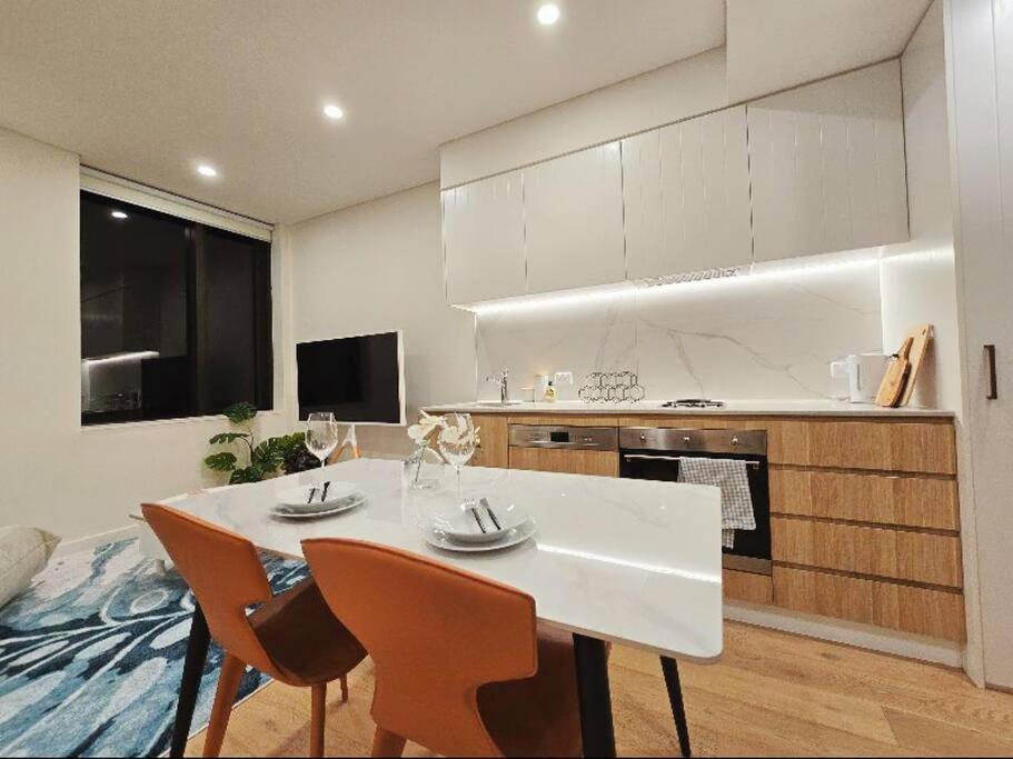 Cozy Newly 1bed In Erskineville Cbd Apartment